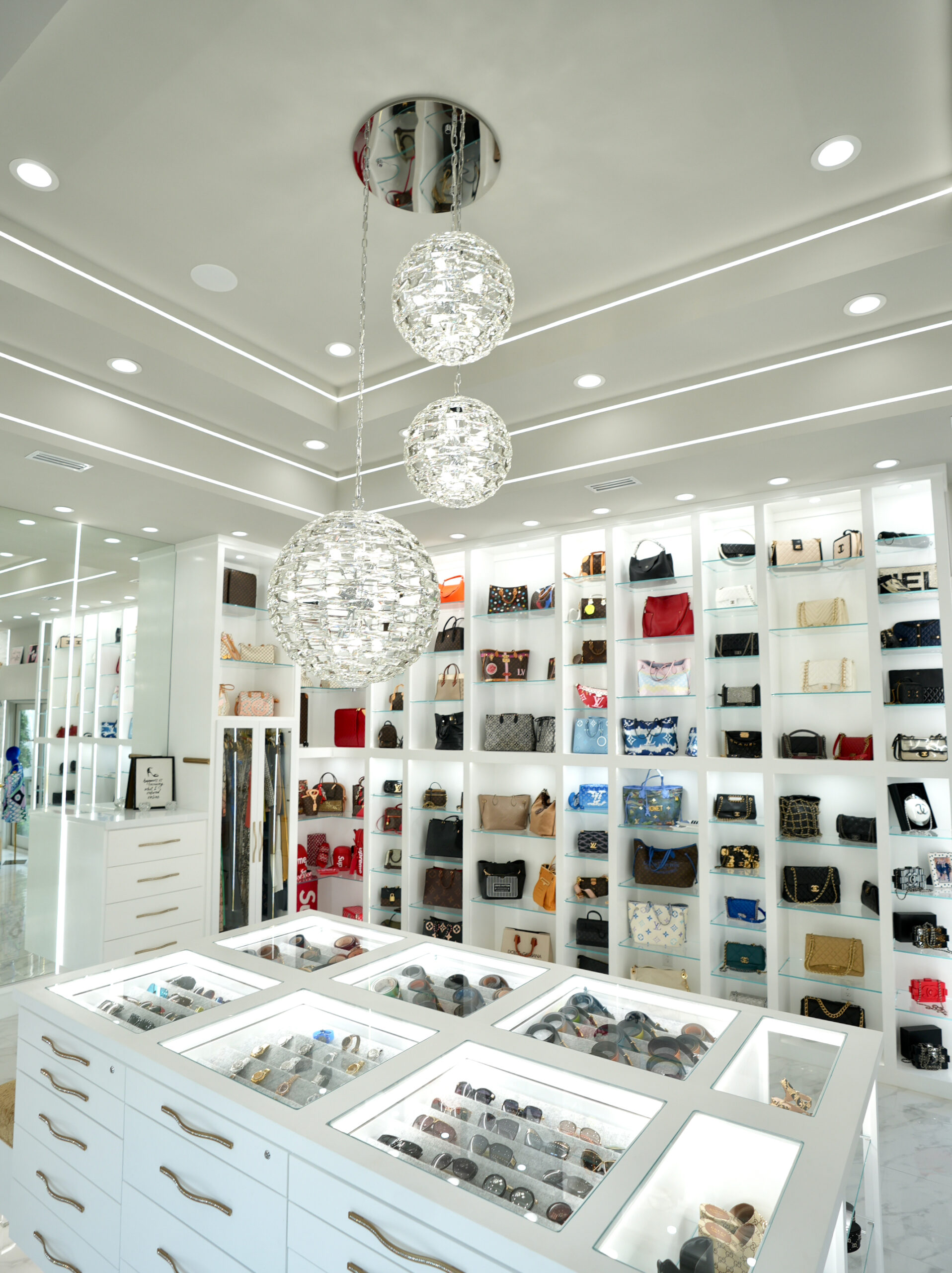 Roemer closet 2025