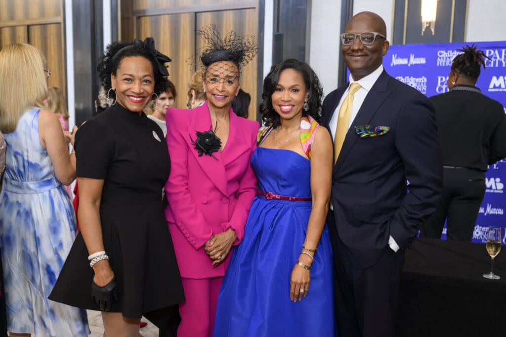 Anita Smith, Cheryl Creuzot, Roslyn Bazzelle Mitchell & Derrick Mitchell at the PaperCity Philanthropy in Fashion Best Dressed Luncheon (Photo by Michelle Watson, catchlightgroup.com)