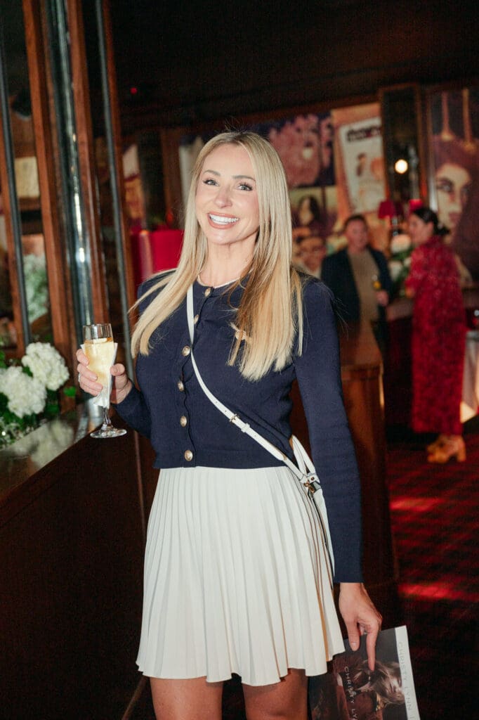 KHOU Channell 11 meteorologist Chita Craft at the Houston Texans/Christy Lynn fashion reveal at Drake's Hollywood. (Photo by SI VO Photography)