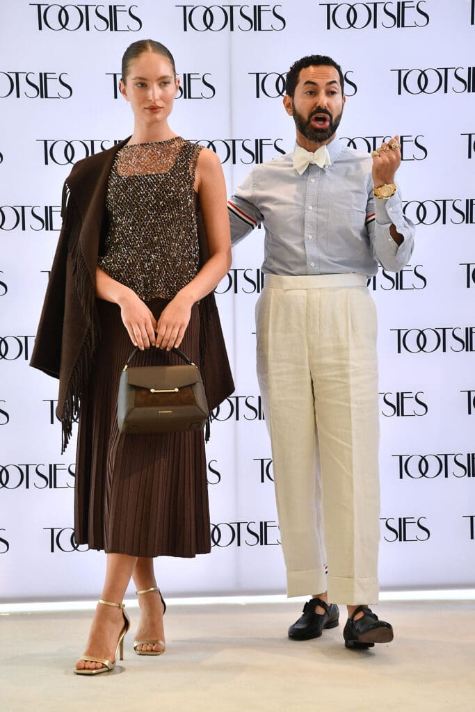 Fady Armanious discussing brown as 'the new black' at the intimate fashion presentation/fundraiser for the American Cancer Society's 'Shuck Cancer' campaign at Tootsies. (Photo by Dave Rossman)