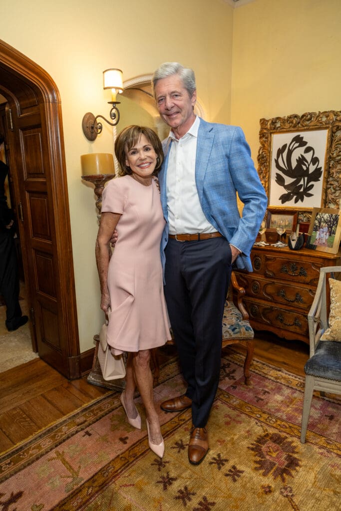 Hallie Vanderhider & Bobbie Dees at the Lynn Wyatt book party (Photo by Jenny Antill)