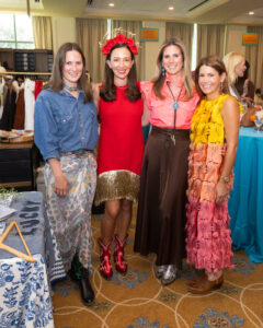 Mackenzie Moore, Lacey Green, Madi Davis, Kelly Handlin (Photo by Sharon Ellman)