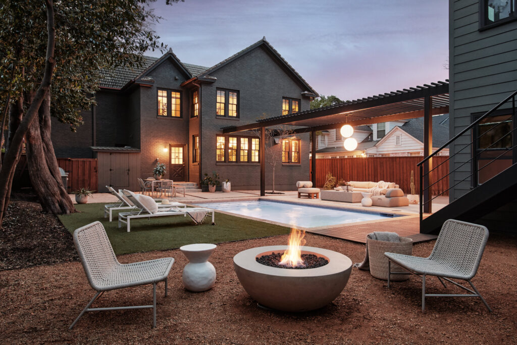 Every exterior design element at North Clinton Avenue was approved by the Kessler Park Conservation District. (Photo by Justin March)