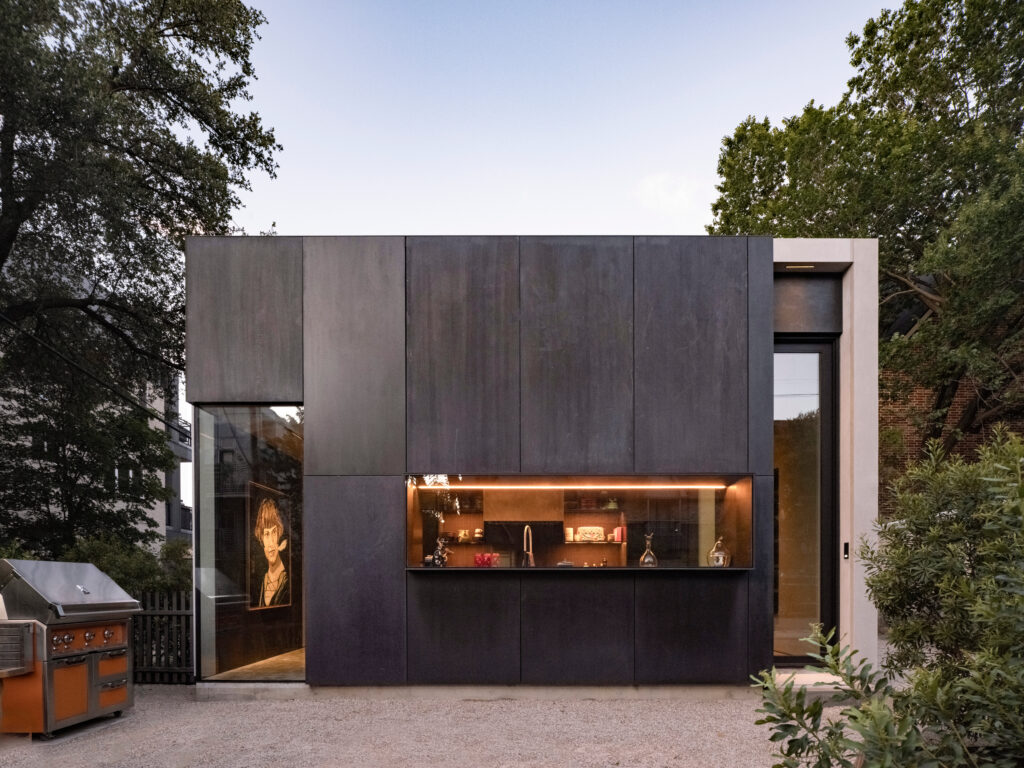 Designed by Abeyta Architecture Studio, this single-family home in Uptown Dallas is an energy-targeted net-zero home. (Photo by Alex Fradkin)
