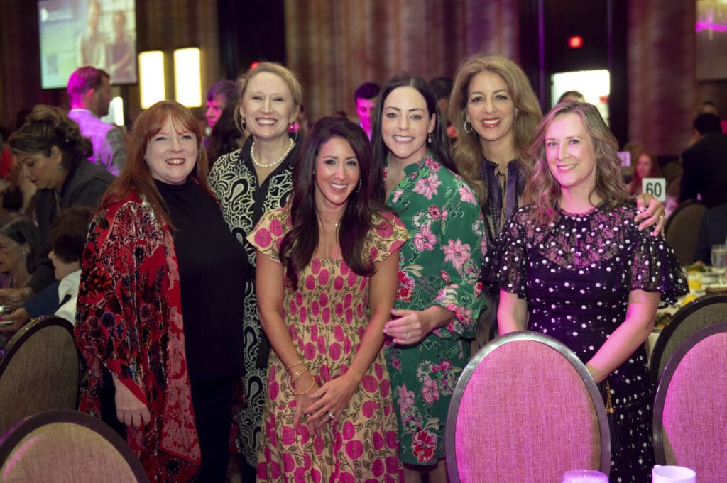 Megan Bates, Jessica Turner Waugh, Jamie Buis, Liz Silva, Katherine Sbaiti, Angie Shank (Photo by Tamytha Cameron and Celeste Cass)