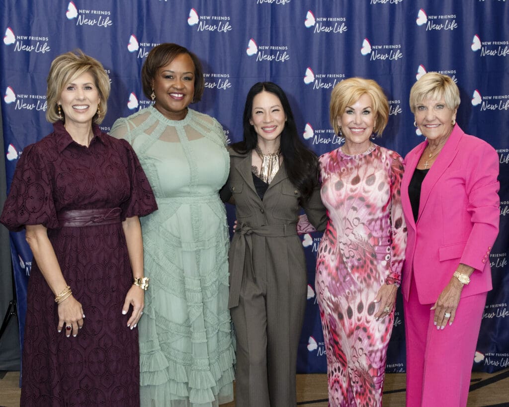 Luncheon Co-Chair Karla Smith, NFNL CEO Bianca Davis, Lucy Liu, Luncheon Co-Chair Lynn Dowdle, Honorary Chair The Honorable Betsy Price (Photo by Tamytha Cameron and Celeste Cass)