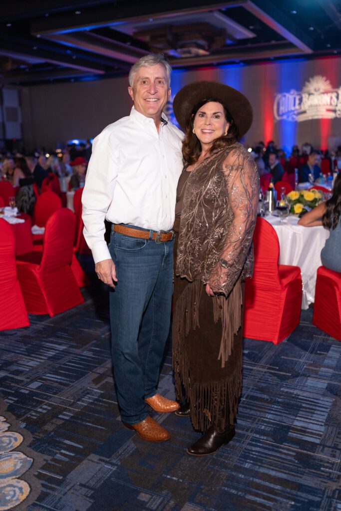 Tom & Lesha Elsenbrook at the Houston Cattle Baron's Ball. (Photo by Daniel Ortiz)
