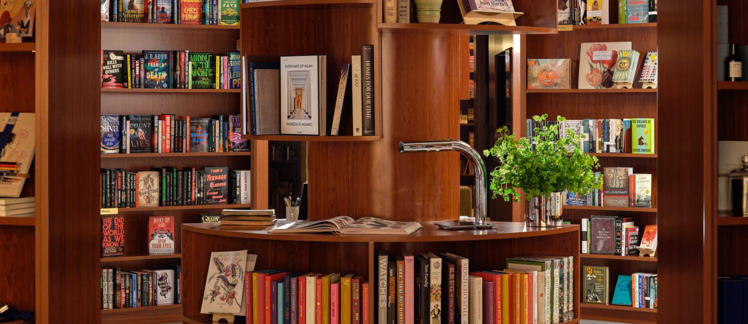 Bird’s Bookstore Dallas