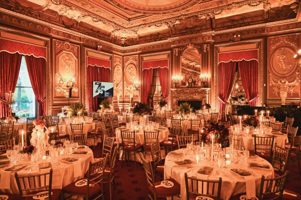 The magnificent Metropolitan Club of New York hosts the National Trust for Historic Preservation 75th anniversary gala 