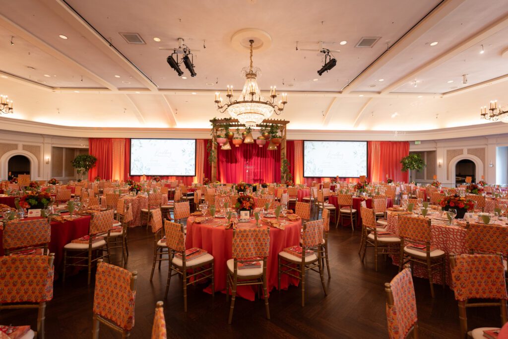Swift + Company decorated the elegant ballroom at Houston Botanic Garden's 2025 Luncheon: Building Branches (Photo by Daniel Ortiz)
