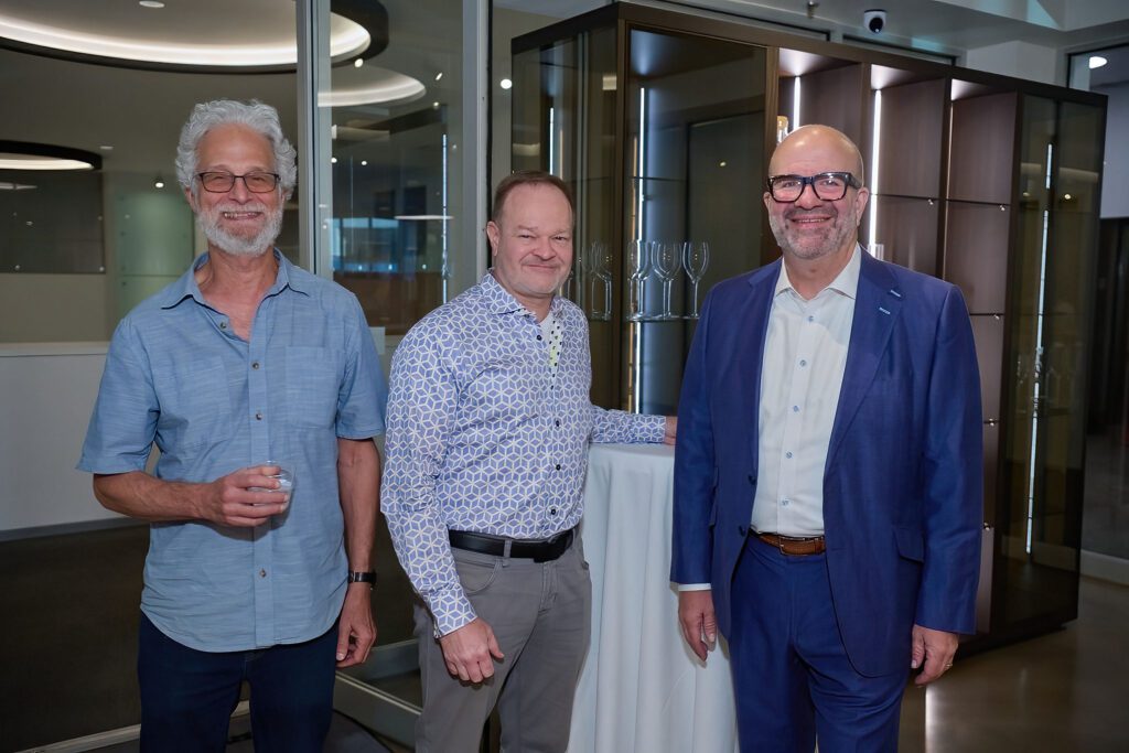 Bob Robinowitz, James Evans, AIA executive director Rusty Bienvenue at AIA Houston Home Tour Appreciation Party  (Photo by Charlie Ewing)