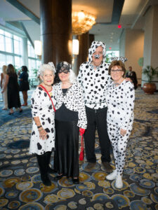Carolyn Klevenhagen, Marilyn Mogas, Ozzie and Debbie Bauer – Daniel Ortiz