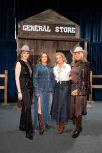 Chelsea Collmer, Laurie Sanders, Susan Plank, Kendall Plank (Photo by Daniel Ortiz)