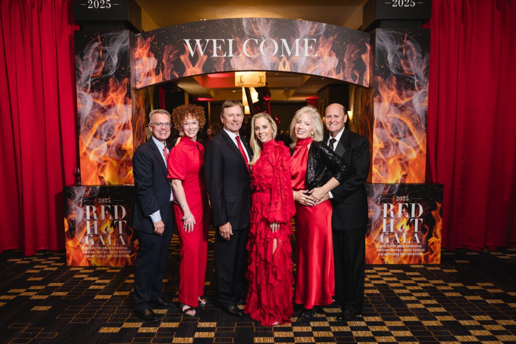 Chris & Randi Boleman, Wesley & Cassie Sinor, Pat Mann & Tim Phillips at the Houston Fire Fighters 'Red Hot Gala' (Photo by Catch Light Group)