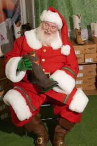 Chi Omega Christmas Market 2025 (Photo by George Fiala)