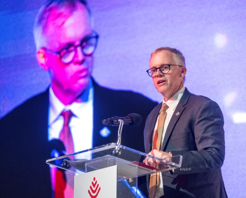 Dr. Bill Parsons addresses the Texas Children’s Cancer and Hematology Center’s 'Salute to Champions' luncheon (Photo by Texas Children's Hospital )