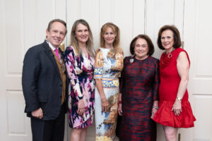 Franco Valobra, Eriake Myers, Cheryl Byington, Rose Cullen, Franelle Rogers photo by Daniel Ortiz