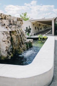 HBG_Global Collection Garden_Abendshein Family Fountain and Alcoves_Photo by Paul Pelc