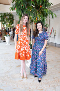 Leslie Unger, Gloria Jung (Photo by Daniel Ortiz)