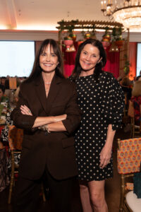 Marnie Greenwood, Katherine Phelps (Photo by Daniel Ortiz)