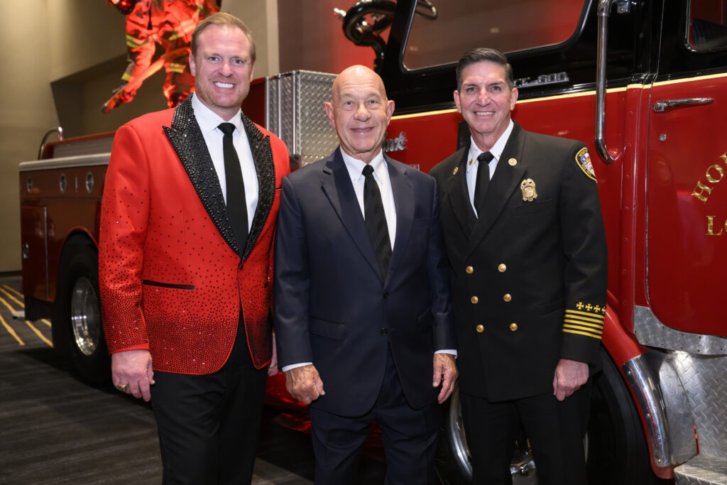 Marty Lancton, Mayor John Whitmire, Fire Chief Tom Munoz at the Houston Fire Fighters 'Red Hot Gala' (Photo by Catch Light Group)