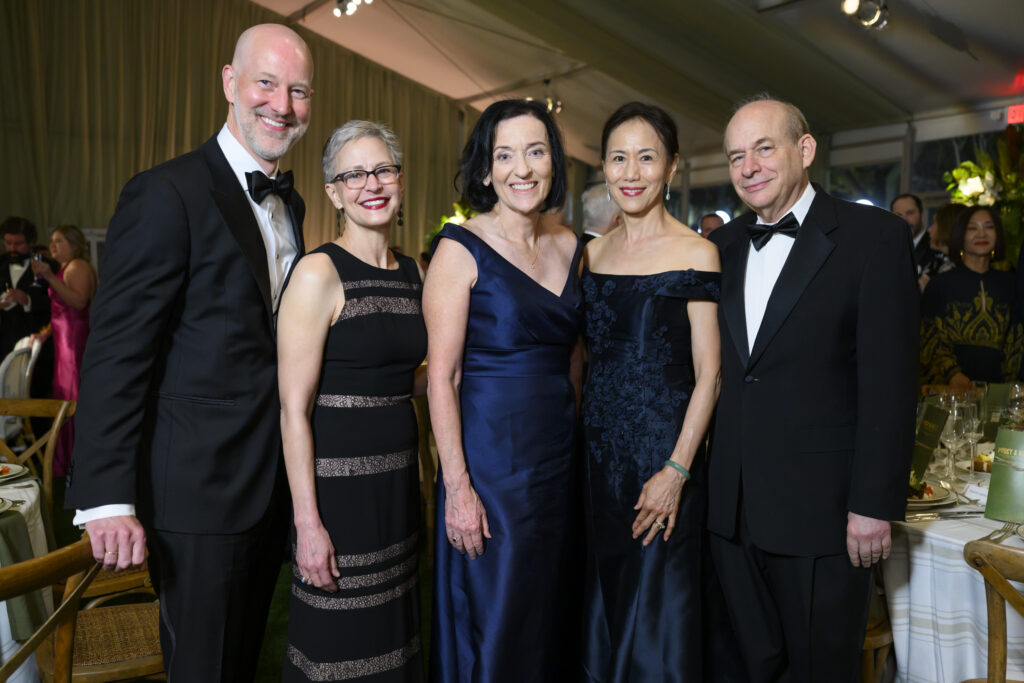 Matthew & Kristen Loden, Barbar Burger, Y. Ping Sun & David Leebron at the Houston Grand Opera Opening Night Gala (Photo by Michelle Watson, CatchLightGroup.com)