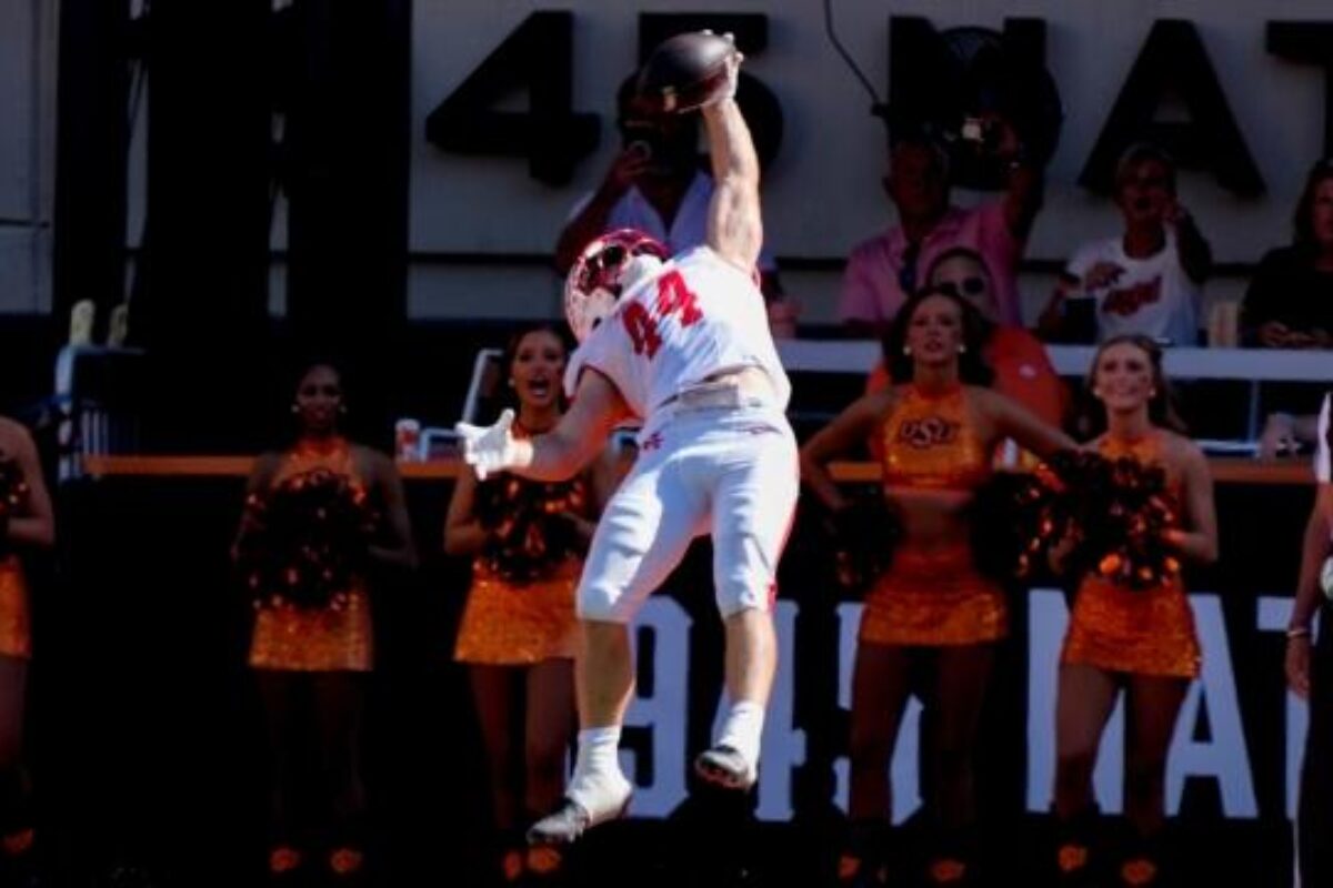 Willie Fritz’s Houston Football Team Shows It Must Be Taken Seriously Now — Just Making a Bowl Game Isn’t Enough For Conner Weigman, Carlos Allen & Co. Anymore