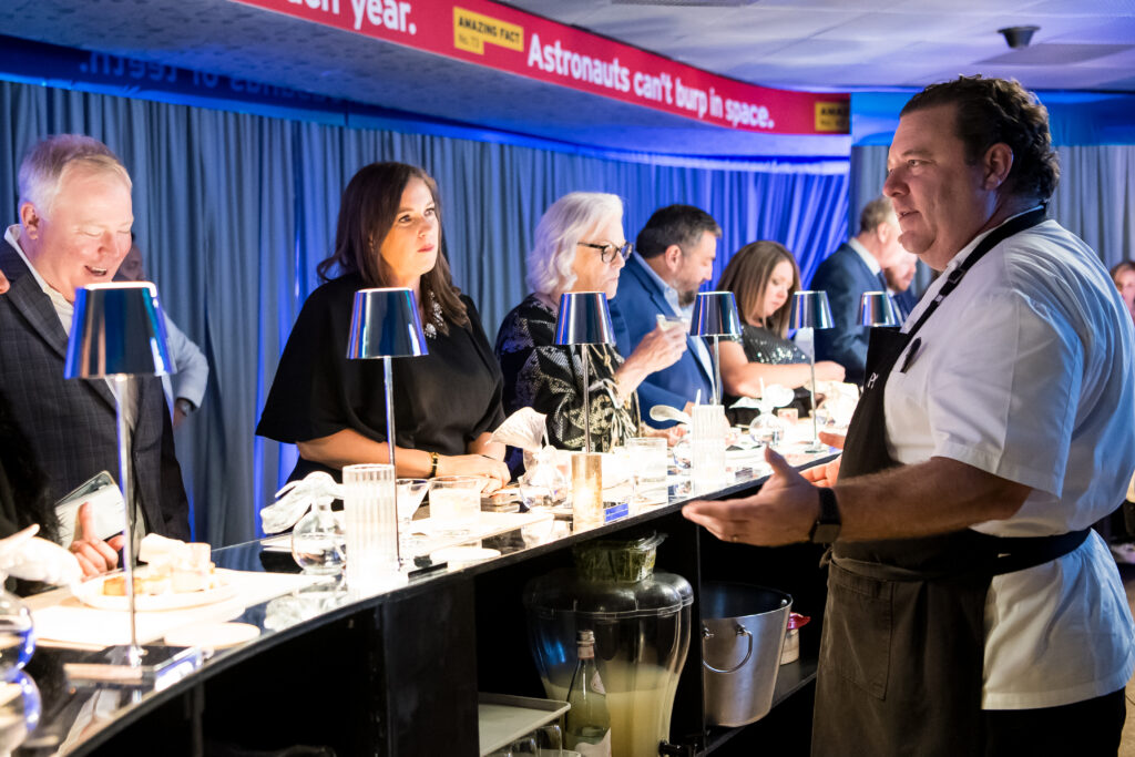 10-Minute Restaurant by Wolfgang Puck Catering (Photo by Tamytha Cameron)