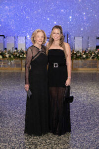 Anne Duncan; Sarah Duncan