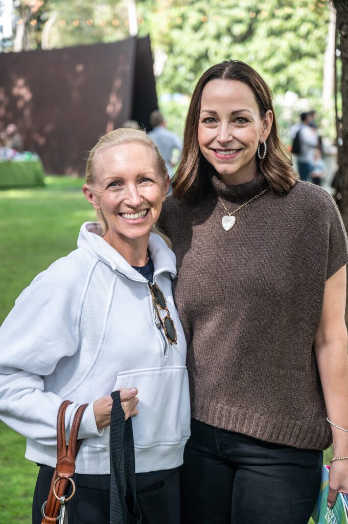 Annie Cochran, Melissa Ireland (Photo by Can Turkyilmaz)