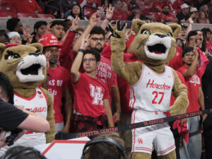 University of Houston Cougars men’s basketball team defeated the Lehigh Mountain Hawks and celebrated head coach Kelvin Sampson’s 800th career win in college basketball, at the Fertitta Center