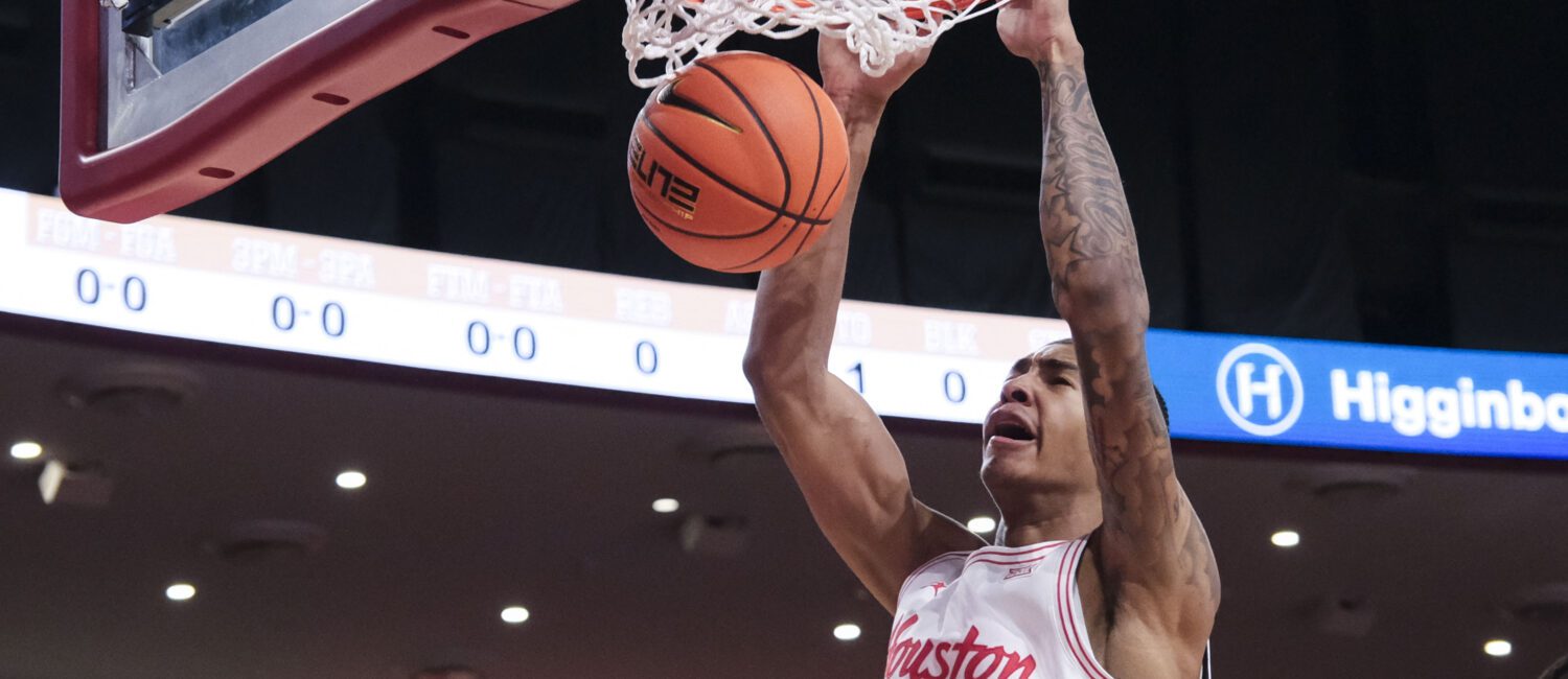 University of Houston Cougars men’s basketball team defeated the Lehigh Mountain Hawks and celebrated head coach Kelvin Sampson’s 800th career win in college basketball, at the Fertitta Center