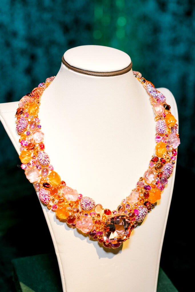 Cosmic Morganite and Mandarin Garnet Collier by Margot McKinney (Photo by Canon Sawyer, Canon Elizabeth Photography)