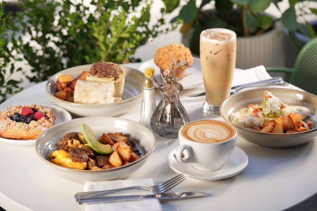 While I dined after dark, as a fan of the morning meal, I’d head back to try their Greek yogurt parfait with ancient grain granola and fresh fruit ($13.75), the flower child scramble ($18) mingled with roasted mushrooms, brussels sprouts, Romanesco broccoli (that trendy chartreuse colored broccoflower), and kale or perhaps their quinoa, egg and black bean stuffed burrito ($17). (Photo by Kathy Tran)