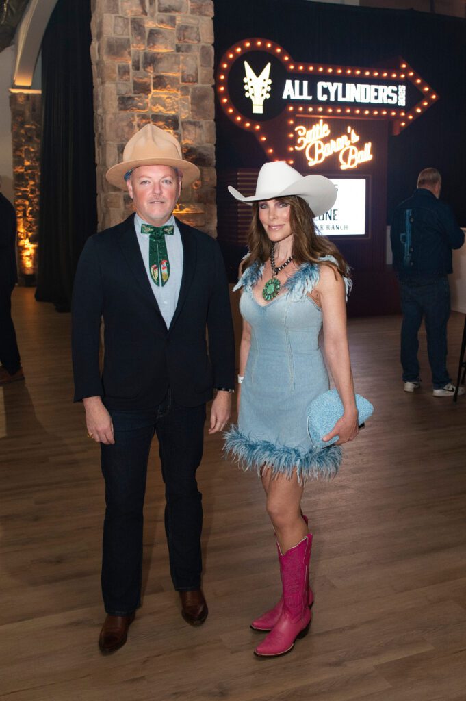 David Nash, Lisa Zabelle (Photo by Tamytha Cameron)