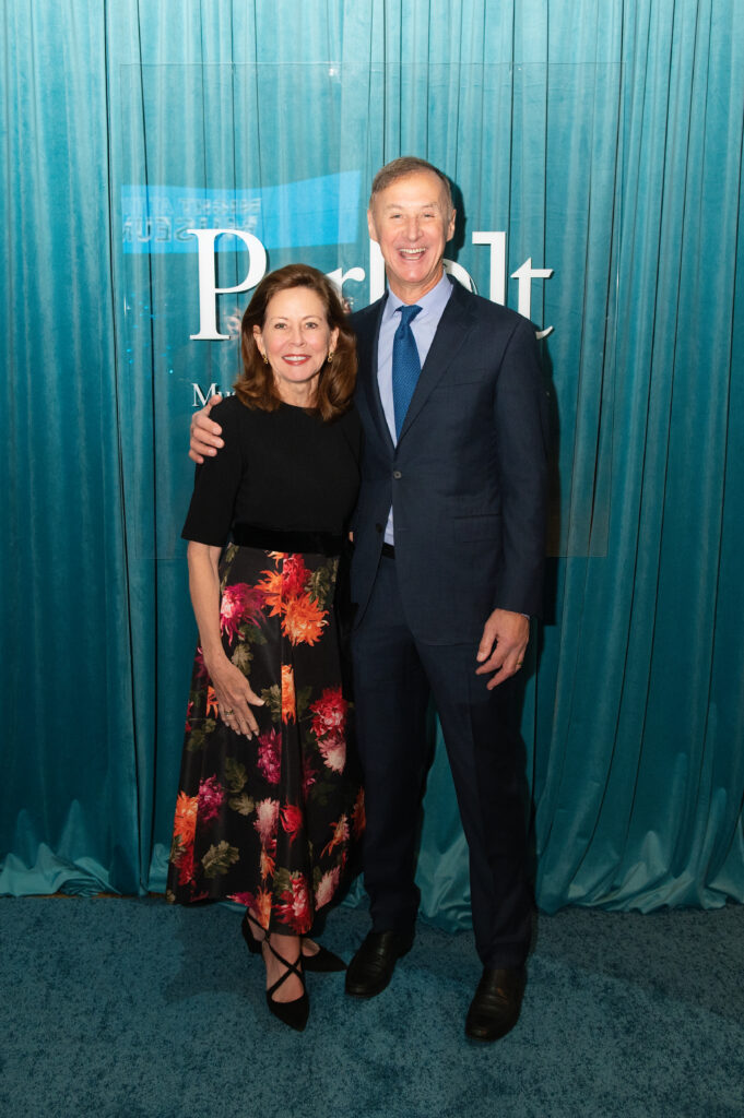 Kelly Compton & DeWitt McCarter (Photo by Tamytha Cameron)