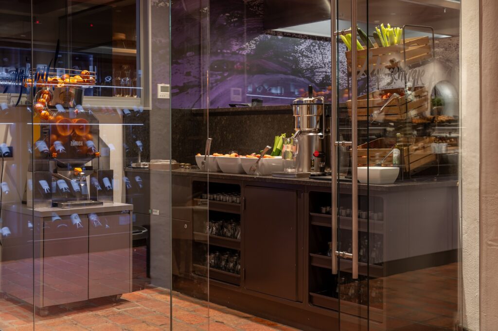 Each meal at Krallerhof’s restaurant celebrates locally sourced ingredients that support vitality and balance.