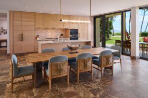 Makai Oceanfront Presidential Dining (Photo by Andaz Maui)