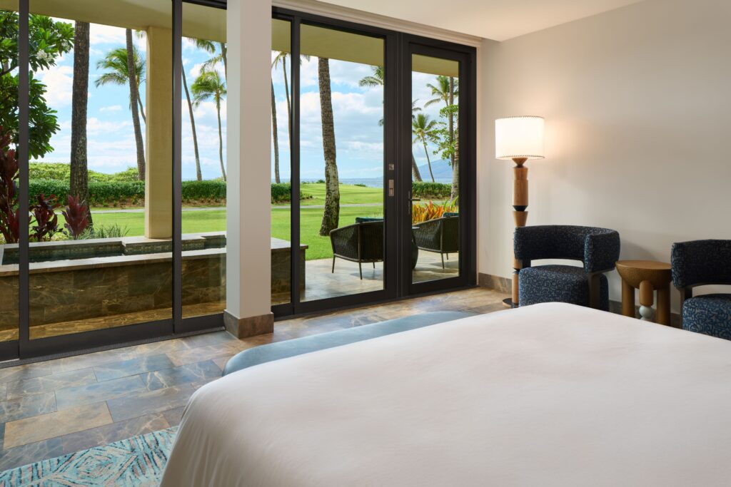 Makai Oceanfront Presidential King (Photo by Andaz Maui)