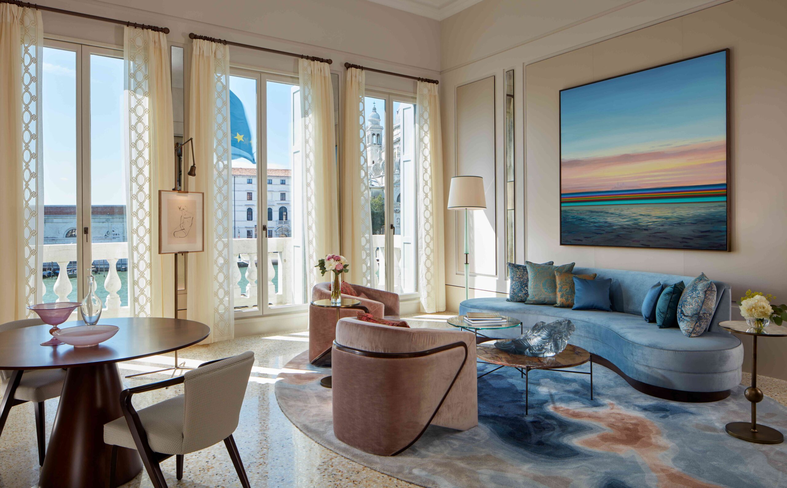 Marriott_International-St._Regis_Hotel_Venice-Presidential_Suite-ref161889