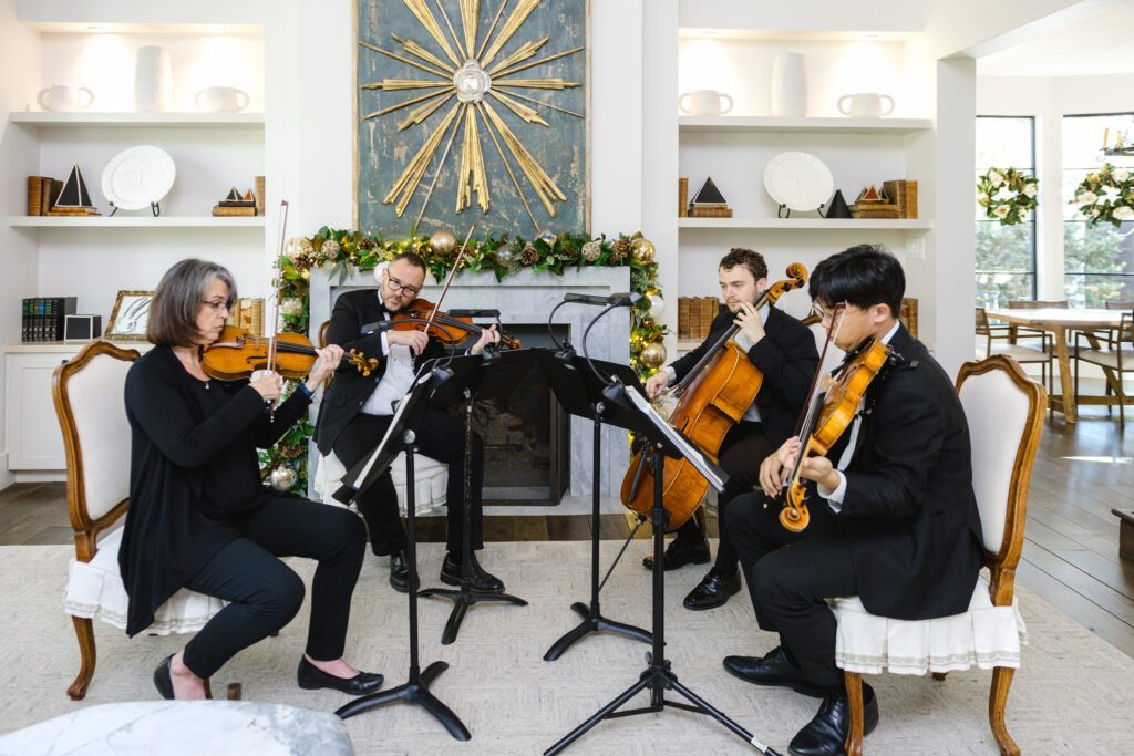 Houston Symphony musicians perform at the 11 Juillet pop-up (Photo by Johnny Than)