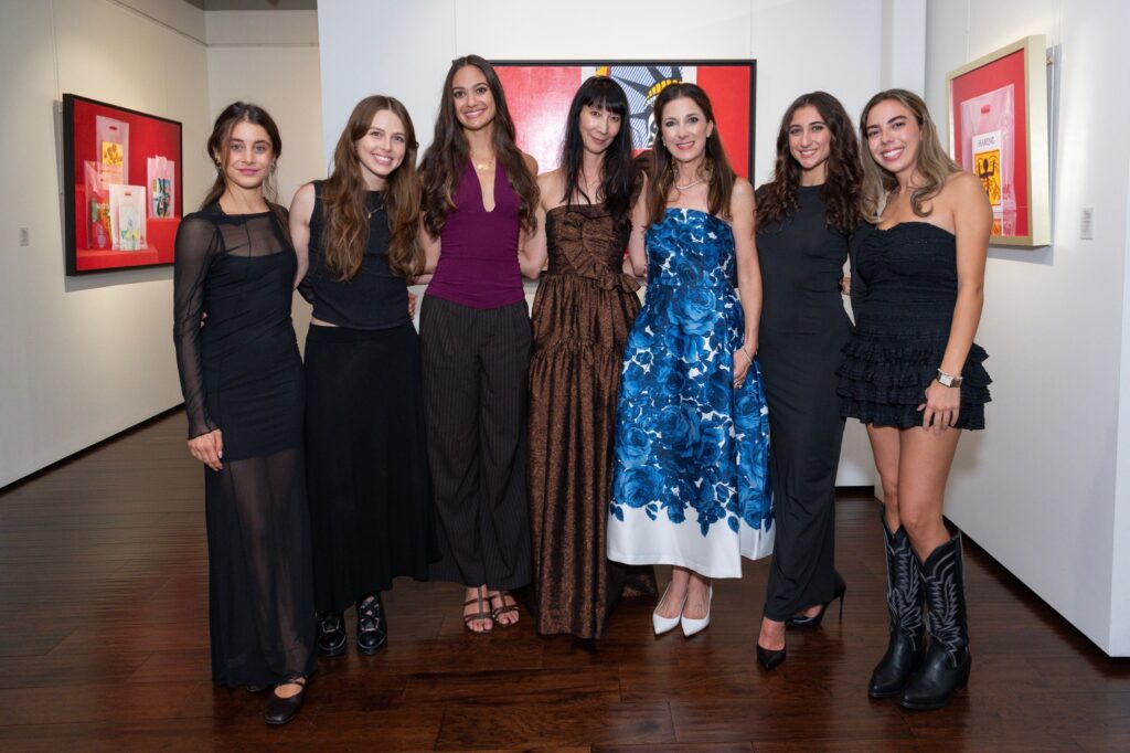 Alice Del Frate, Renee Kester, Corah Abbott, Brett Ishida, Saula Centa Valente, Chiara Pignataro, Camilla Valente at ISHIDA celebration at Art of the World Gallery  (Photo by Paul R. Davis)