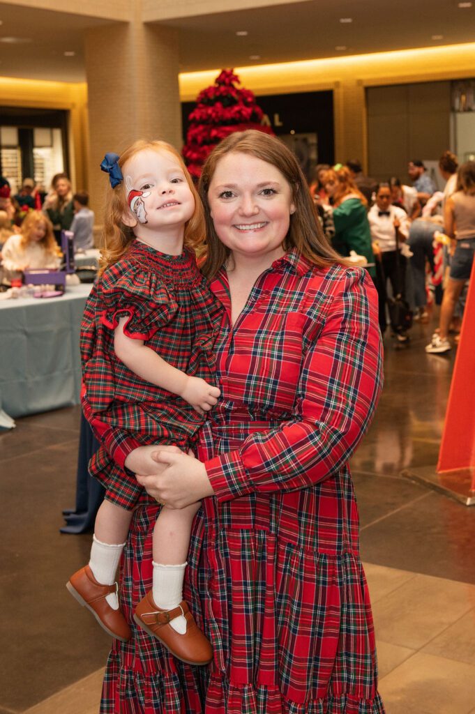 2025 Co-Chair - Elizabeth Anderson and daughter (Photo by Tamatha Cameron)