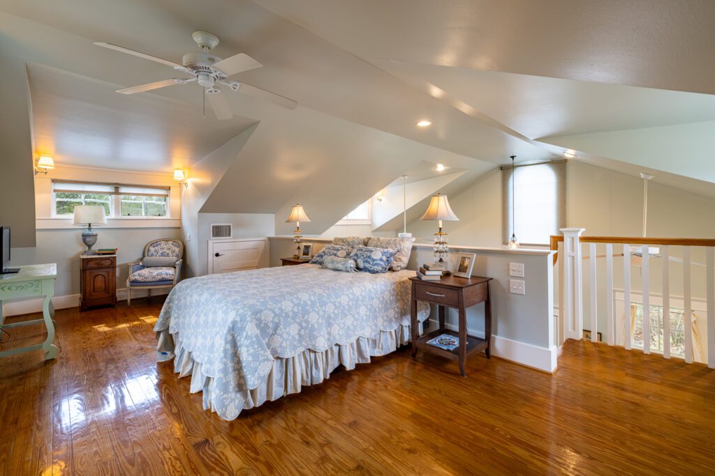 Loft sleeping at 3100 Trails End in Brenham (Photo by Courtesy of Nan & Company Properties)