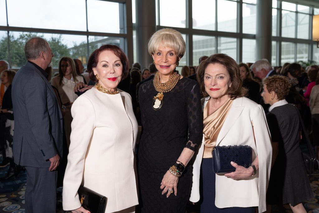Chris Kase, Leisa Holland-Nelson, Beth Wolff at Holocaust Museum Houston 'Guardian of the Human Spirit Luncheon' (Photo by Daniel Ortiz)