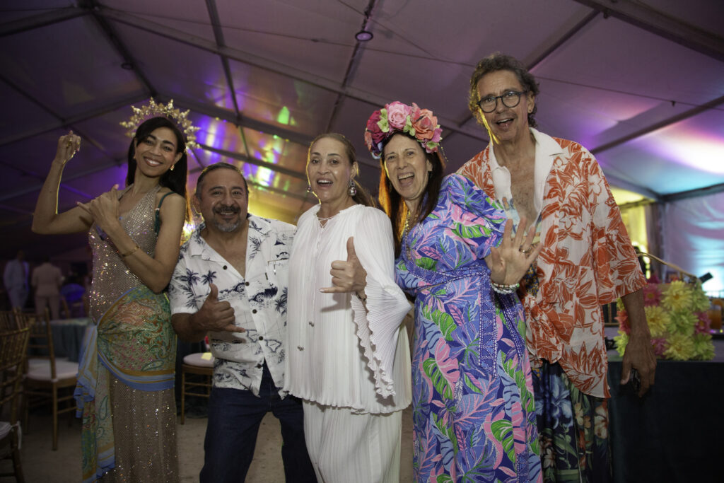Kathryn Drexler, Mike Herrera, Gaynell Floyd Drexler, Catherine D. Anspon & John Walker at Orange Show Barefoot Beach Ball (Photo by Mike Herrera)