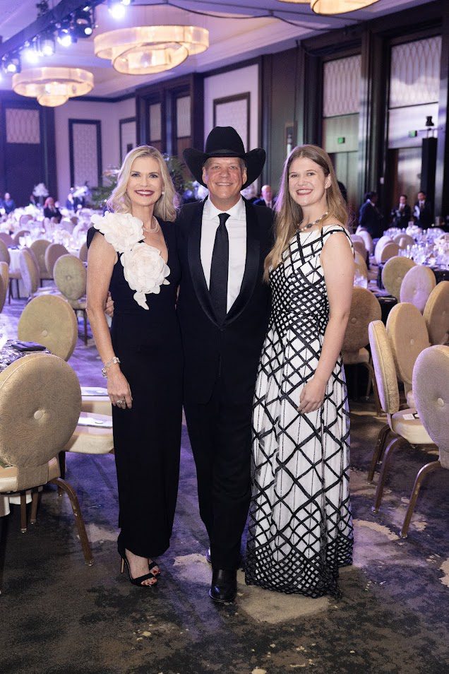 Amy & Rob Pierce, Kendall Pierce at the British American Foundation of Texas Gala (Photo by 
Wilson Parish)