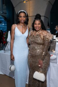 Casaundra Johnson and Brianna Tillman; Photo by Daniel Ortiz