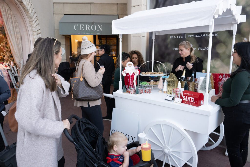 The holiday cart at Ceron (Photo by George Fiala)