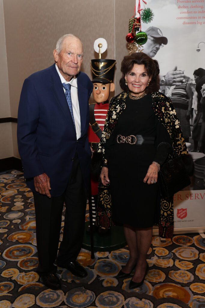 Dr. Walter & Linda McReynolds  at the Salvation Army Gala (Photo by Priscilla Dickson)